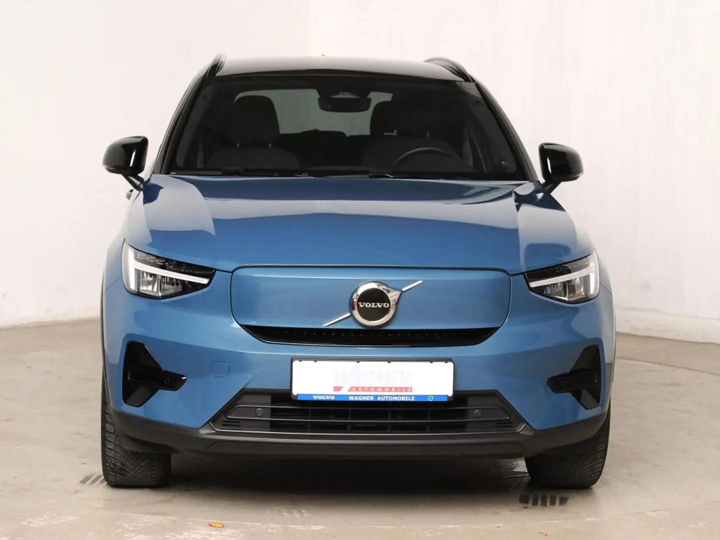 Volvo XC40 Recharge 69 kWh Single Motor Plus *AHK * Google* Blau - 2