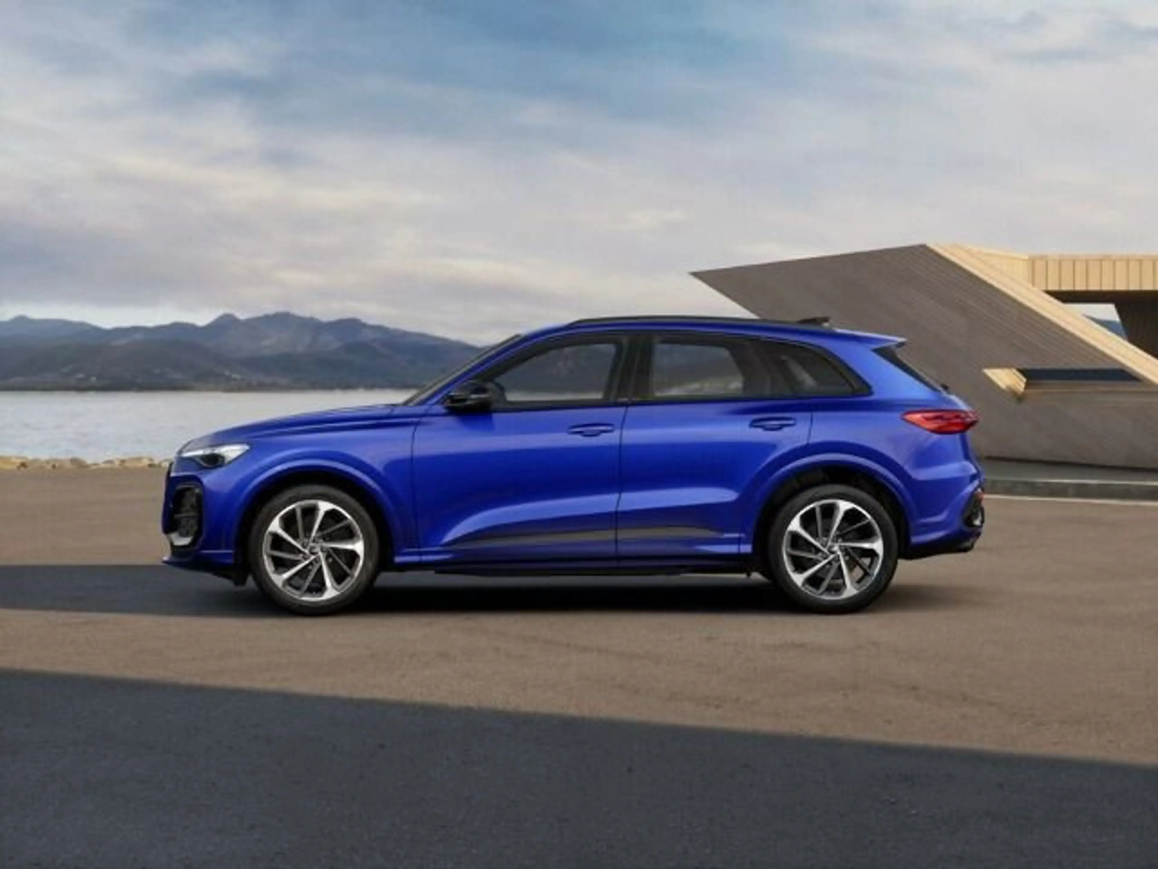 Audi SQ5 SUV TFSI QUATTRO — photo 2