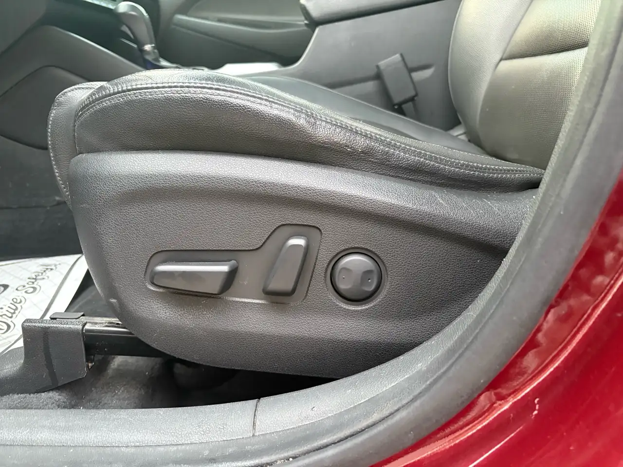 Hyundai TUCSON photo Hyundai TUCSON