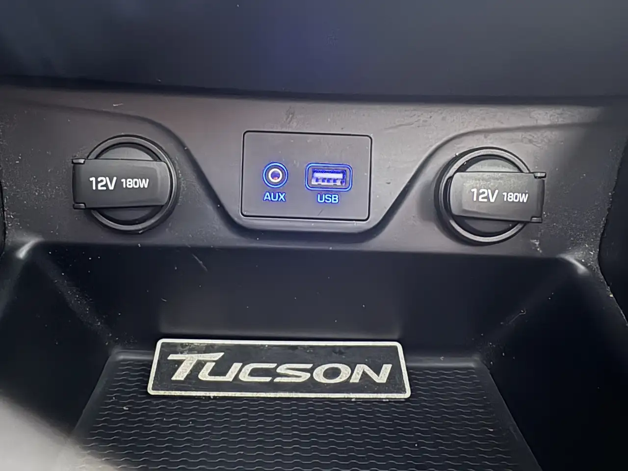 Hyundai TUCSON photo Hyundai TUCSON
