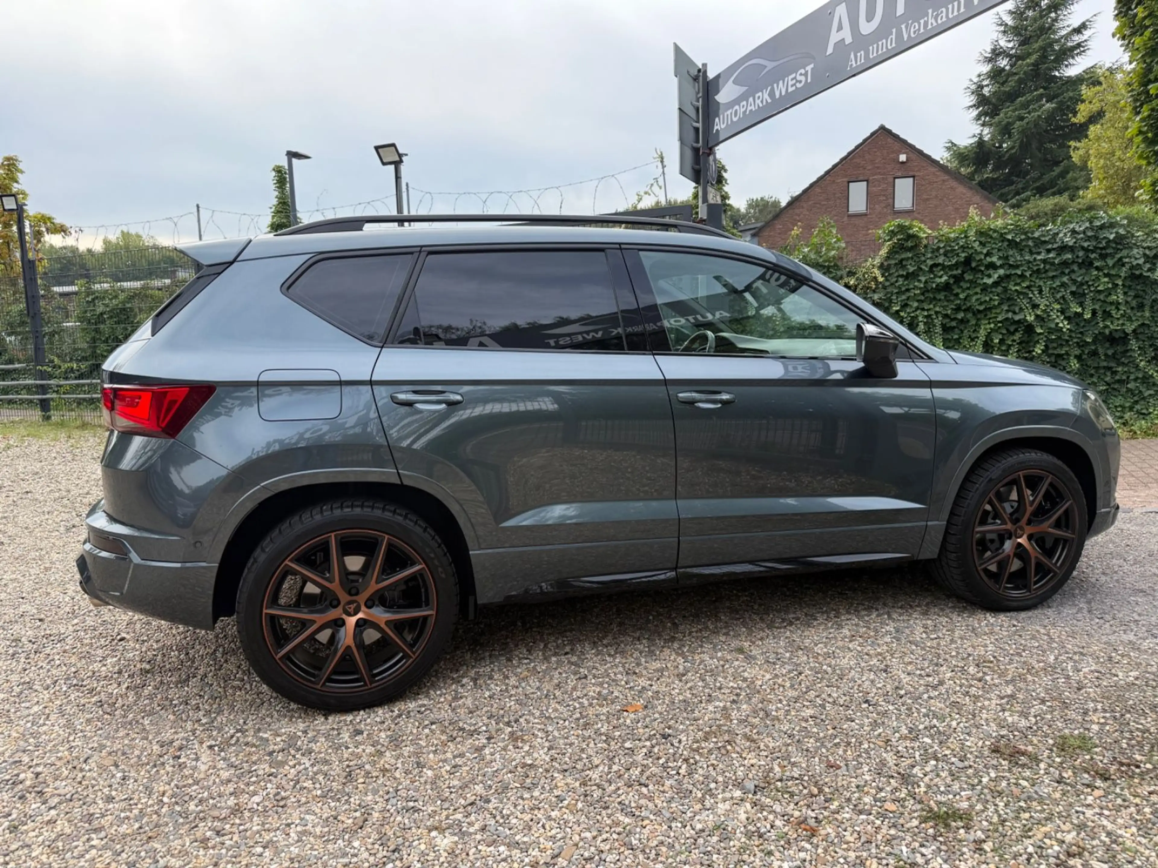 CUPRA Ateca Basis 4Drive*PANO*BEATSSOUNDSYSTEM*360°kam — photo 4
