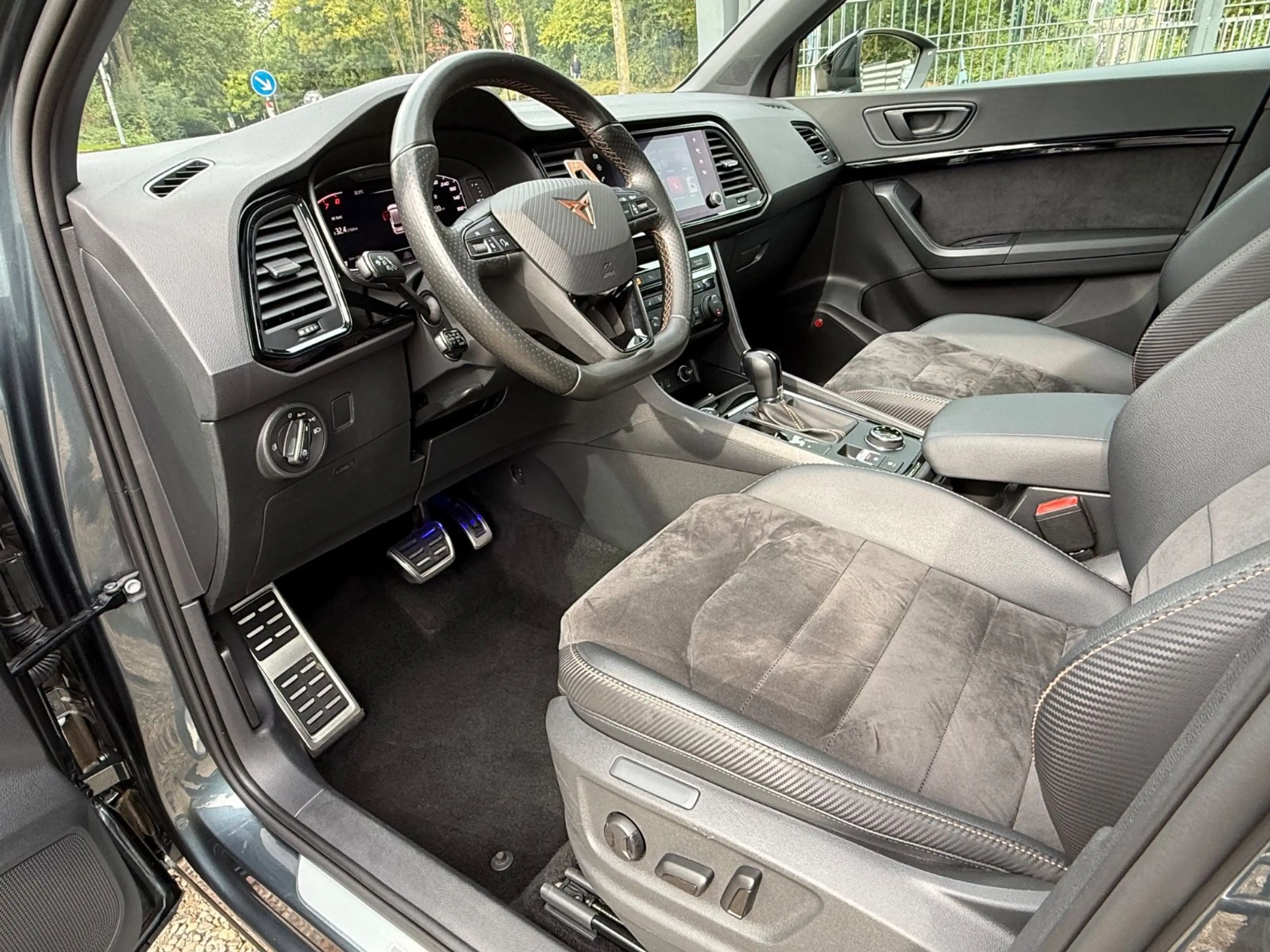 CUPRA Ateca Basis 4Drive*PANO*BEATSSOUNDSYSTEM*360°kam — photo 9