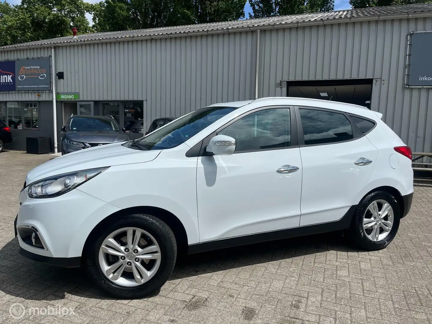 Hyundai iX35 2.0i Business Edition Wit - 2