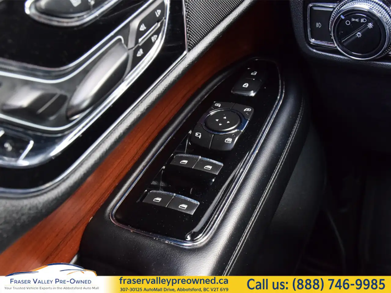 Lincoln Navigator снимка Lincoln Navigator