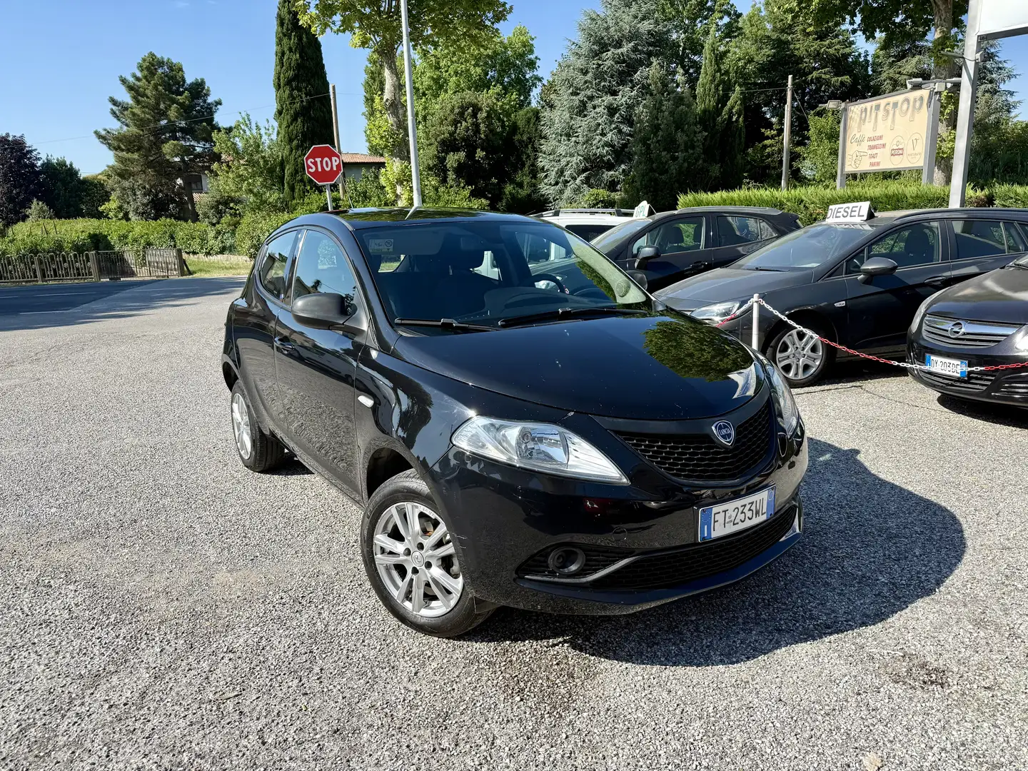Lancia Ypsilon 0.9 t.air Platinum ecochic my19 Ok NEOPATENTATI Schwarz - 1