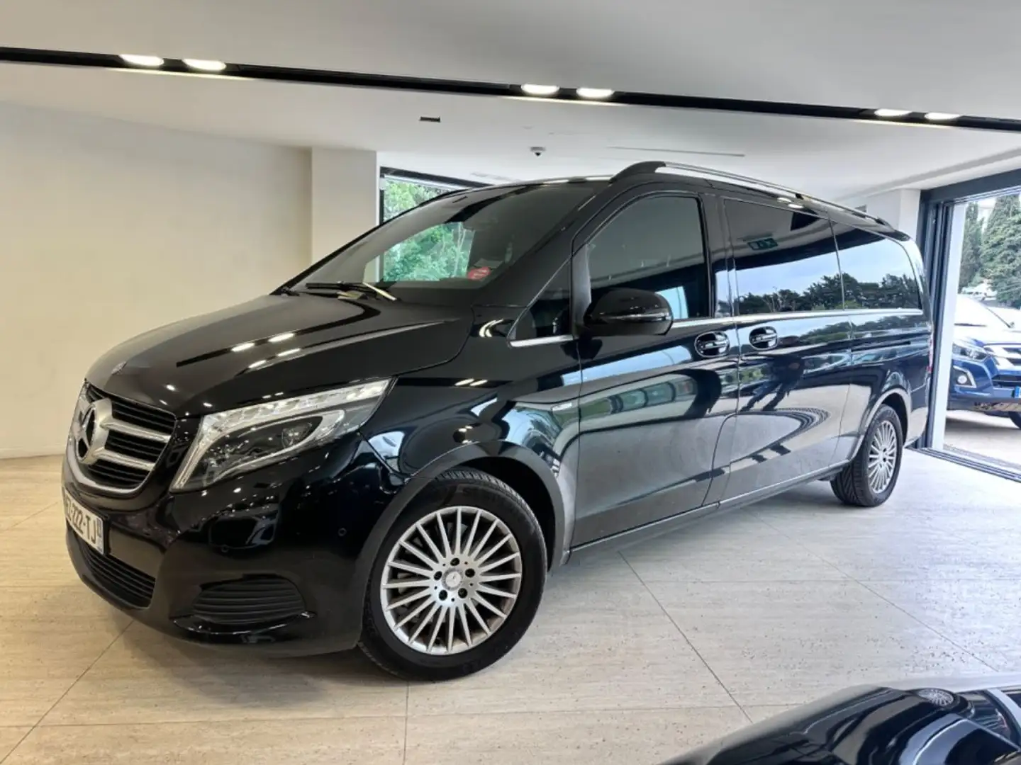 Mercedes-Benz V Long 250 d 7G-TRONIC PLUS Fascination - 1
