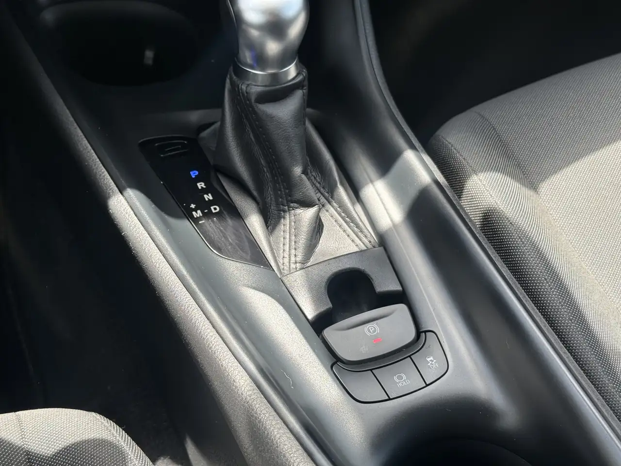 Toyota C-HR снимка Toyota C-HR