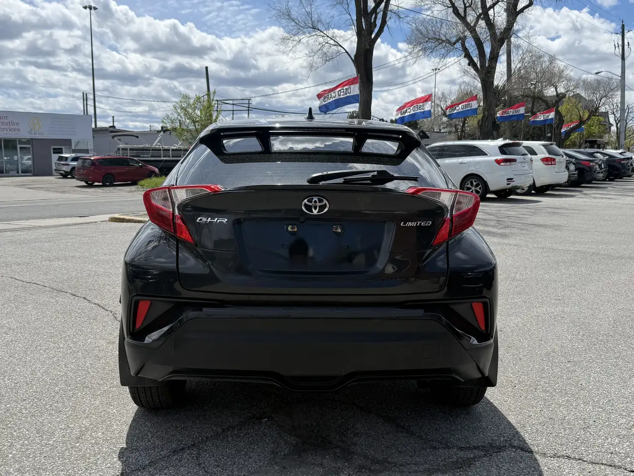Toyota C-HR снимка Toyota C-HR