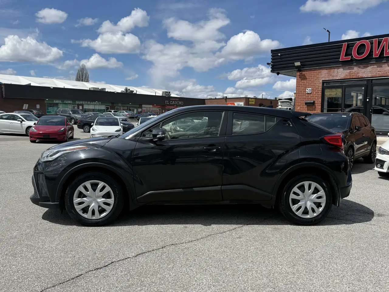 Toyota C-HR снимка Toyota C-HR