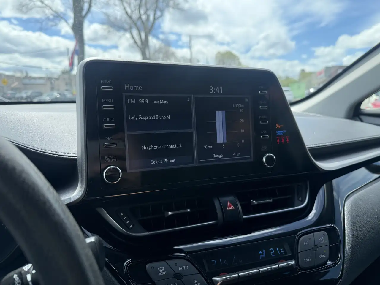 Toyota C-HR снимка Toyota C-HR