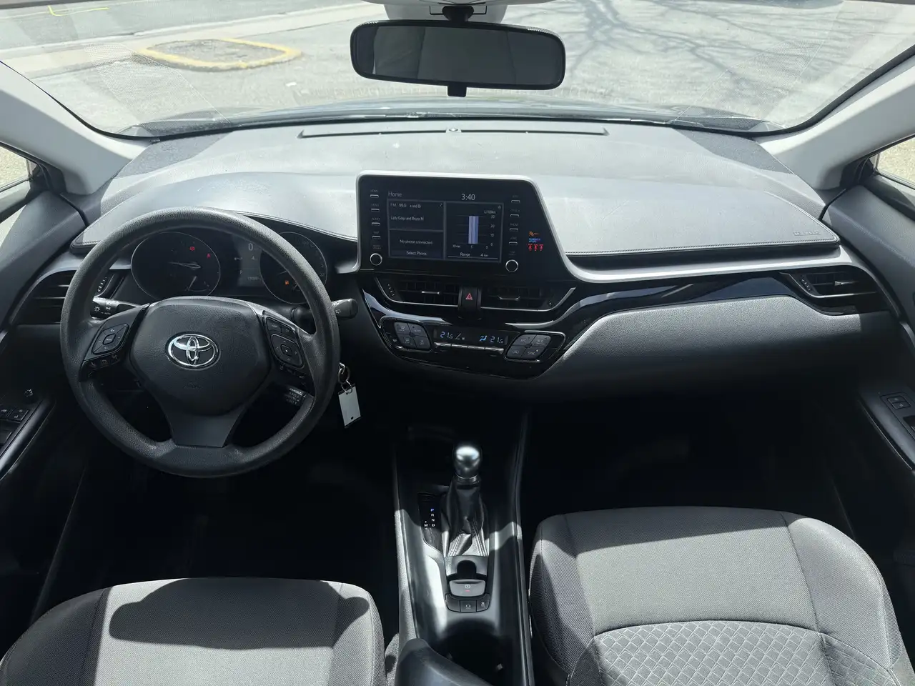 Toyota C-HR снимка Toyota C-HR