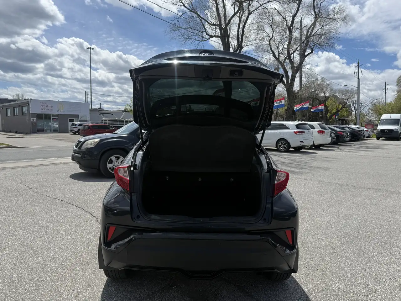 Toyota C-HR снимка Toyota C-HR