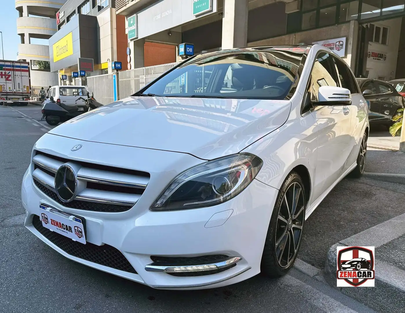 Mercedes-Benz B 180 Classe B - T246 cdi Premium auto Blanc - 1