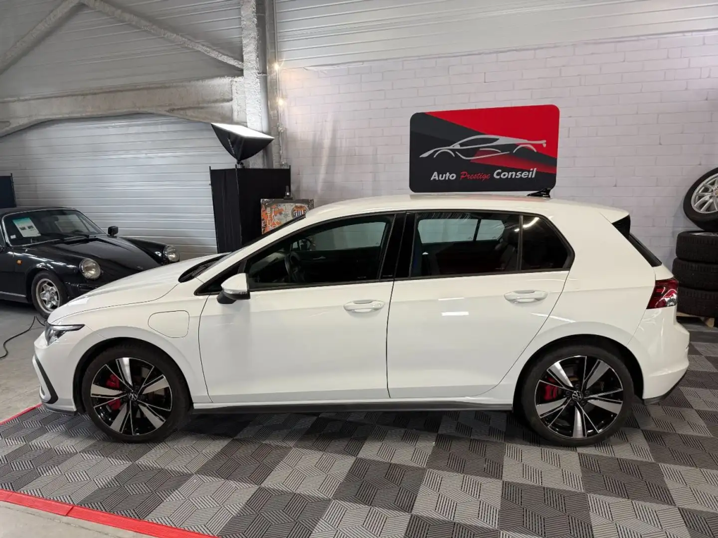 Volkswagen Golf 1.4 Hybrid Rechargeable 245 DSG6 GTE Weiß - 2