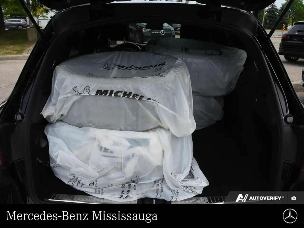 Mercedes-Benz GLC photo Mercedes-Benz GLC
