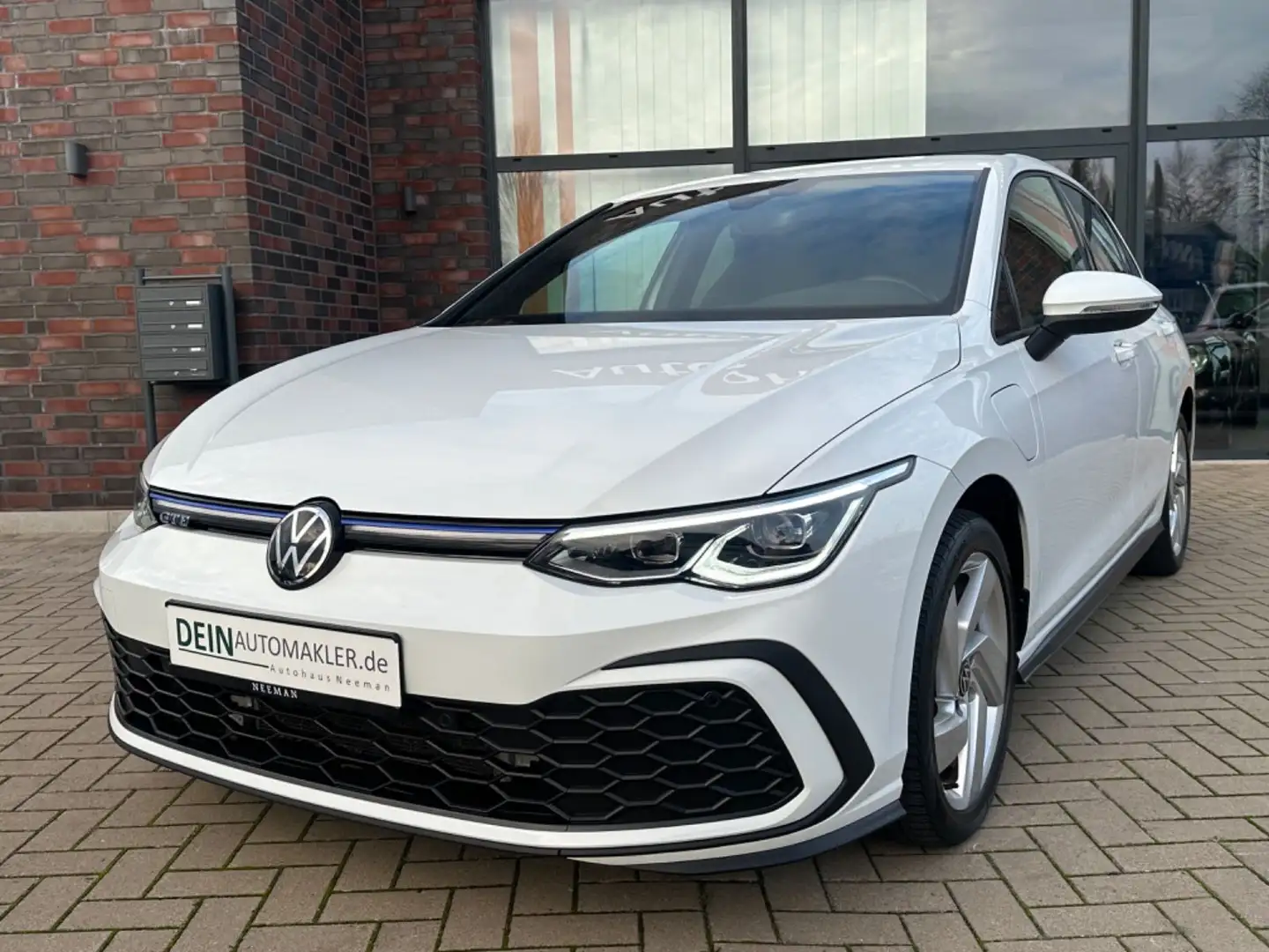 Volkswagen Golf VIII GTE eHybrid *LED*Navi* Weiß - 1