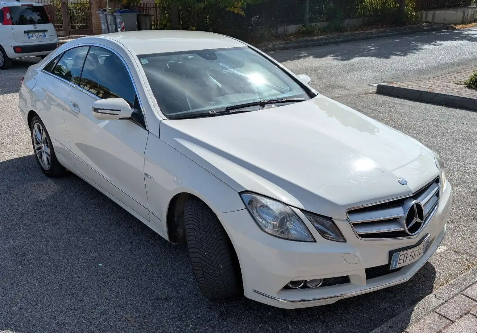 Mercedes-Benz E 250 BlueEfficiency - 1