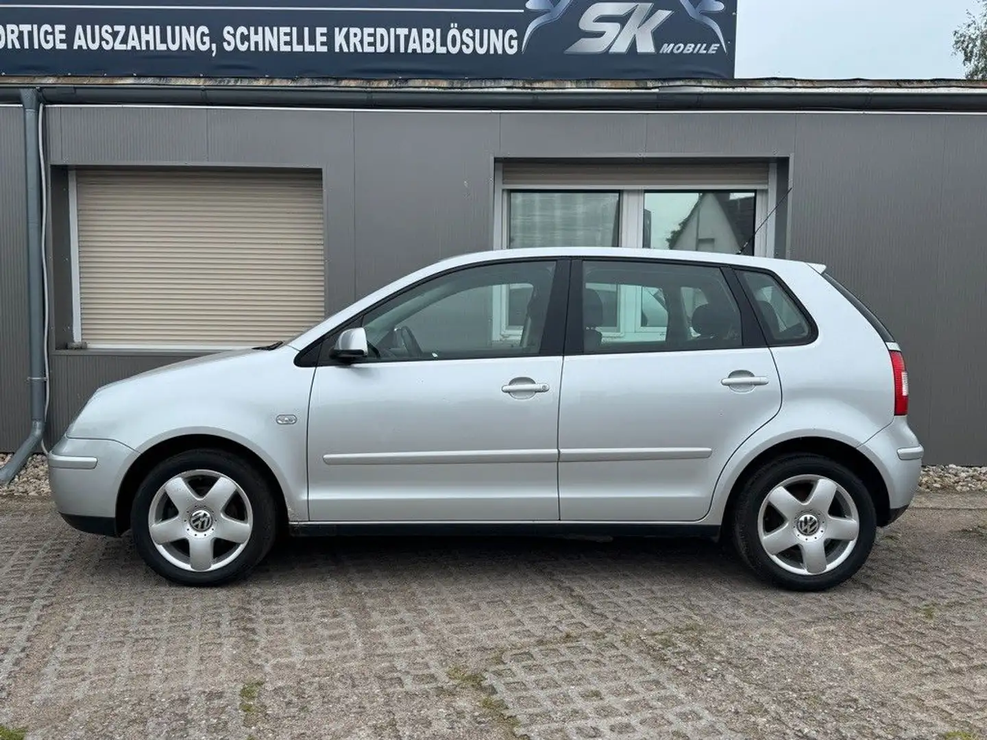 Volkswagen Polo IV Basis KLIMAAUT*ZAHNRIEMEN Argent - 2
