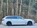 BMW 530 d 3.0 xDrive M Sport Aut. *PANO*AHK*SHZ*HEAD-UP* Weiß - thumbnail 3