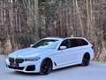 BMW 530 d 3.0 xDrive M Sport Aut. *PANO*AHK*SHZ*HEAD-UP* Weiß - thumbnail 4