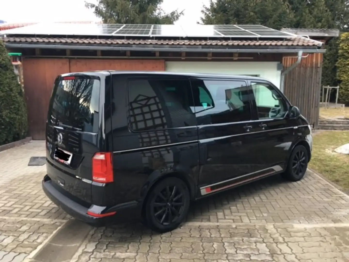 Volkswagen T6 Multivan Schwarz - 2