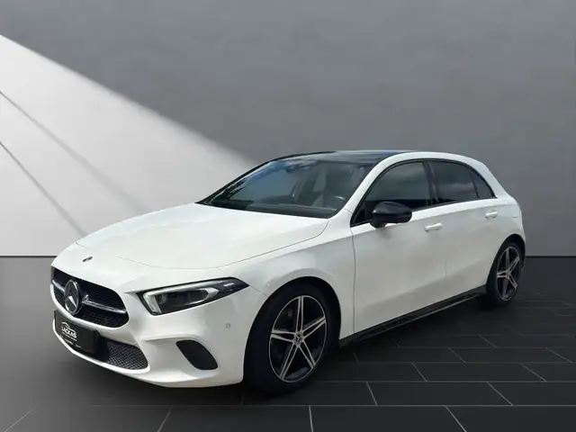 Mercedes-Benz A 220 4M PROGRESSIVE+MULTIBEAM +PANORAMA+MBUX