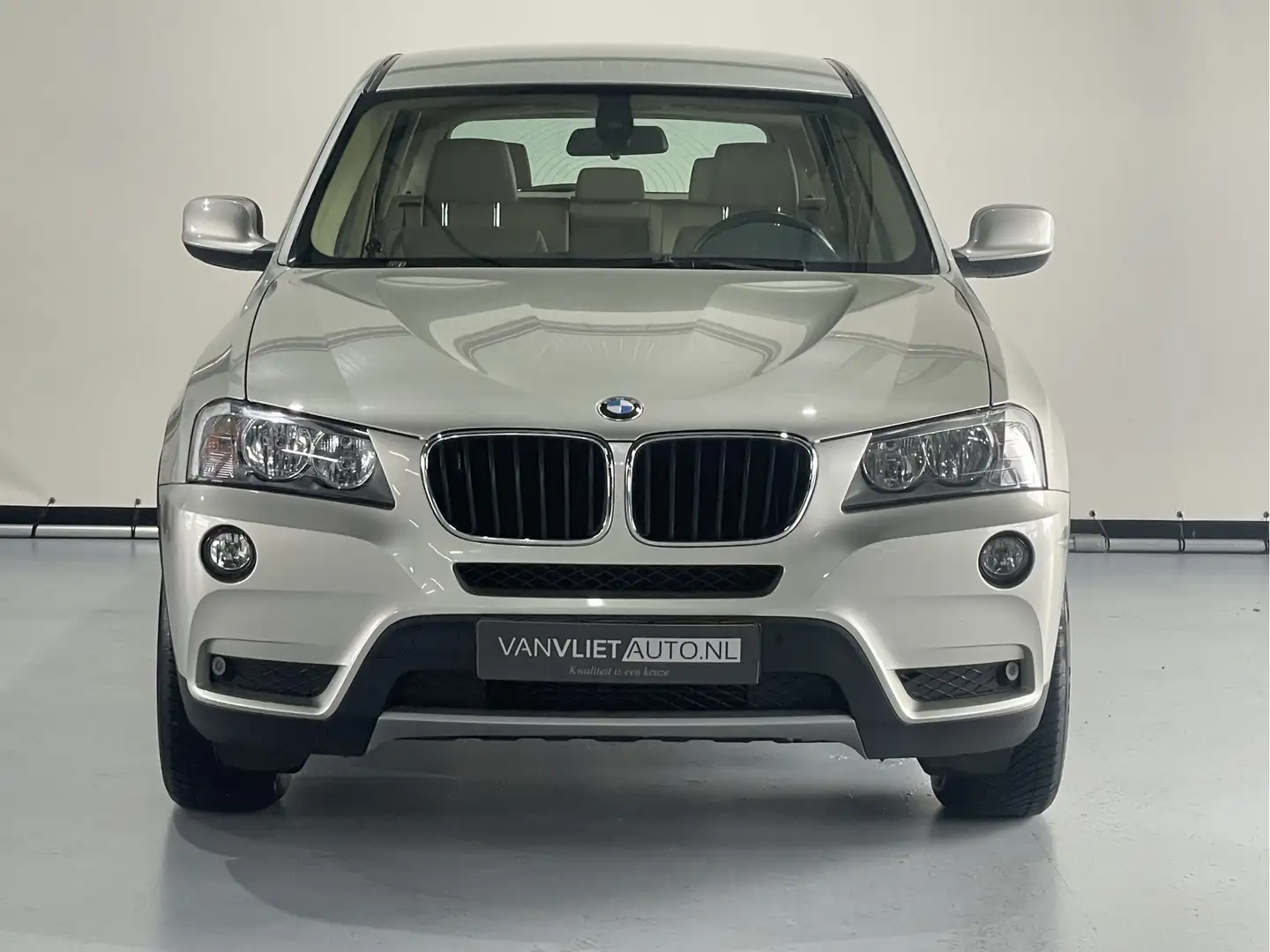 BMW X3 xDrive20i Executive / leder van 1 eigenaar Gris - 2