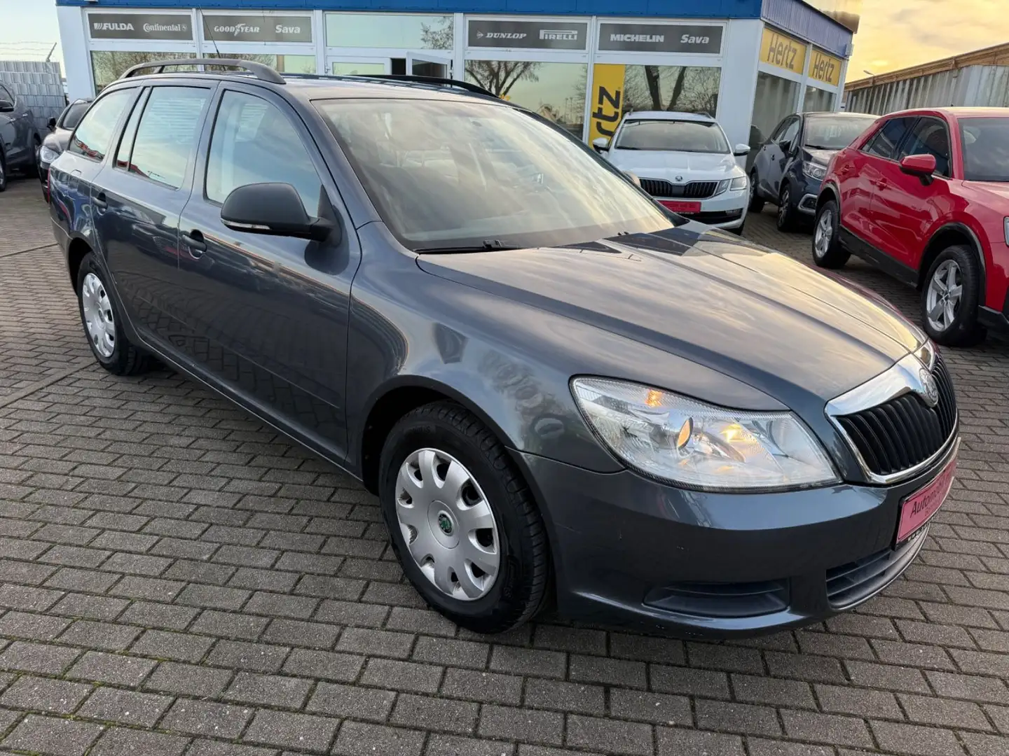 Skoda Octavia 1.4 TSI Elegance Grau - 2