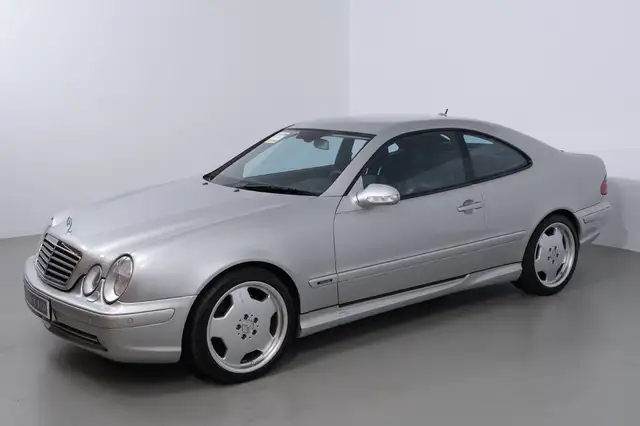 Mercedes-Benz CLK 55 AMG