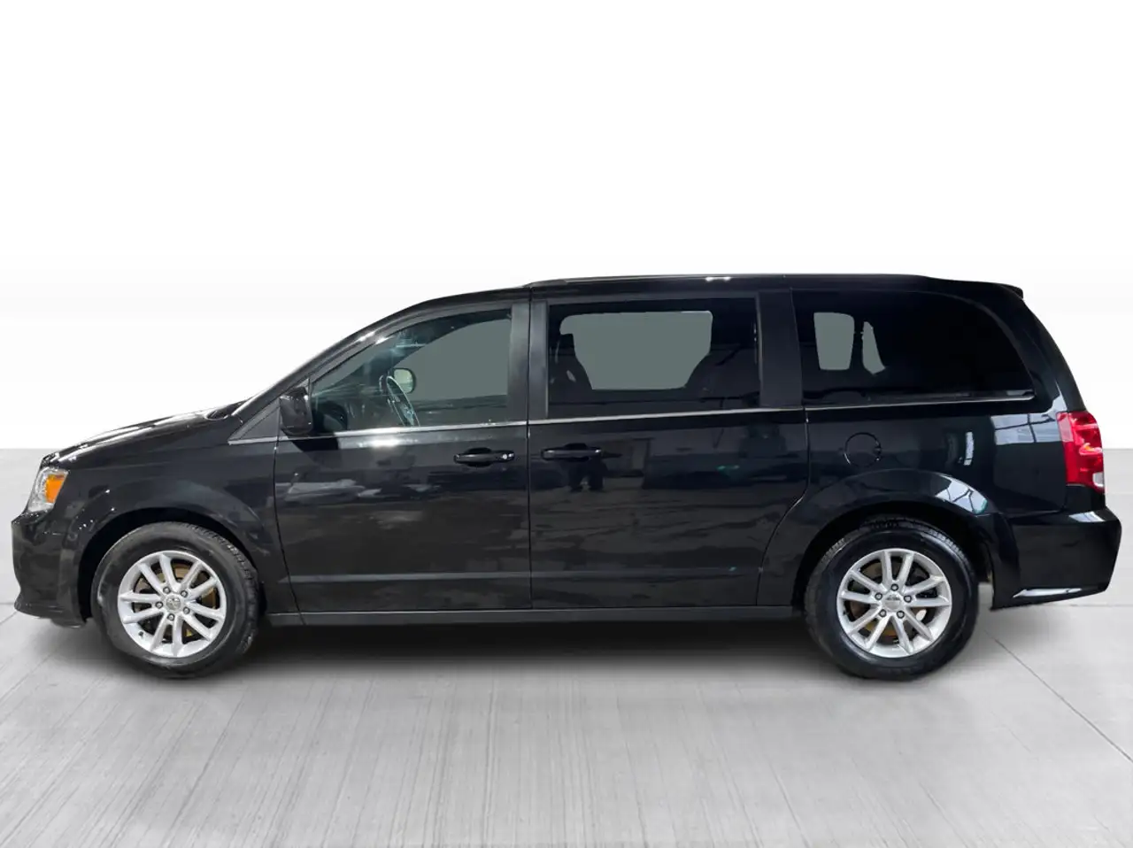 Dodge Grand Caravan снимка Dodge Grand Caravan