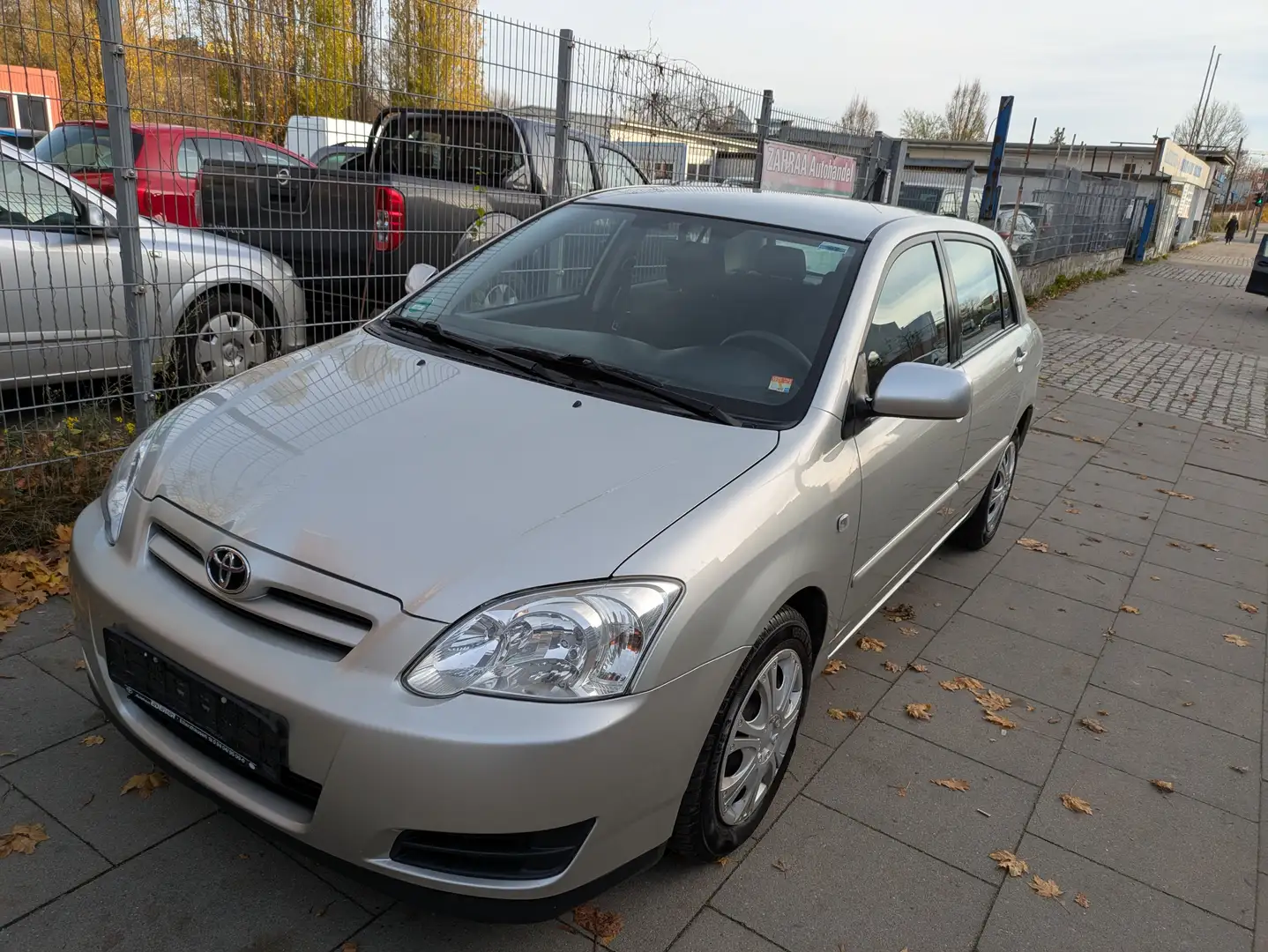 Toyota Corolla 1.4 Luna / Compact Grau - 2