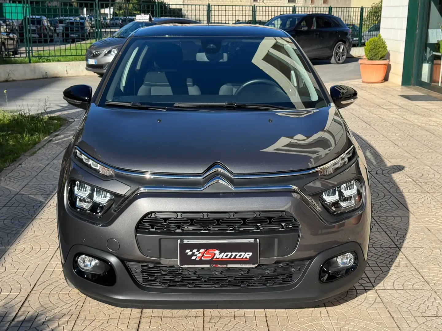 Citroen C3 1.2 puretech S&S Shine 110CV FULL OPTIONAL Grigio - 2