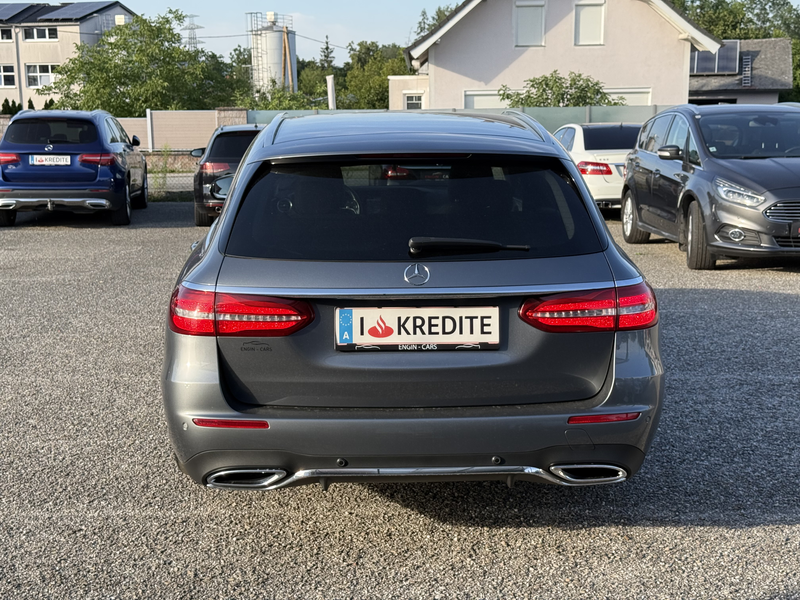 Mercedes-Benz E 200 AMG Paket — photo 6