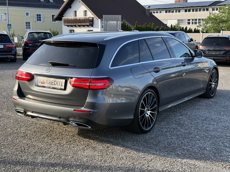 Mercedes-Benz E 200 AMG Paket — photo 5