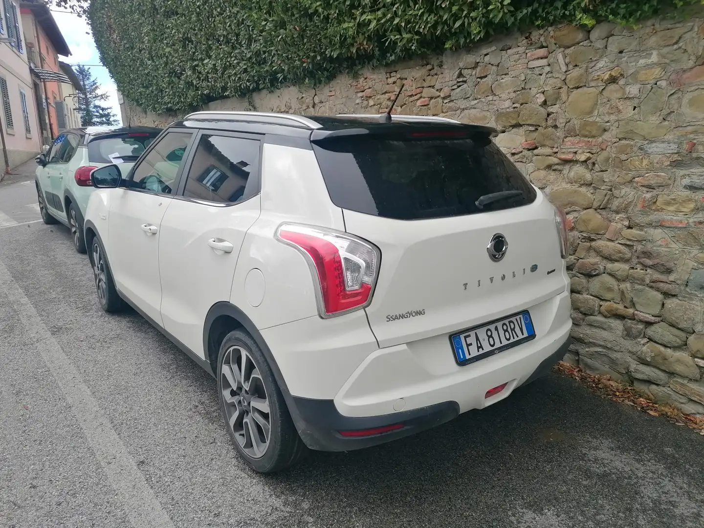 SsangYong Tivoli Tivoli 1.6d Be 2wd Bianco - 2