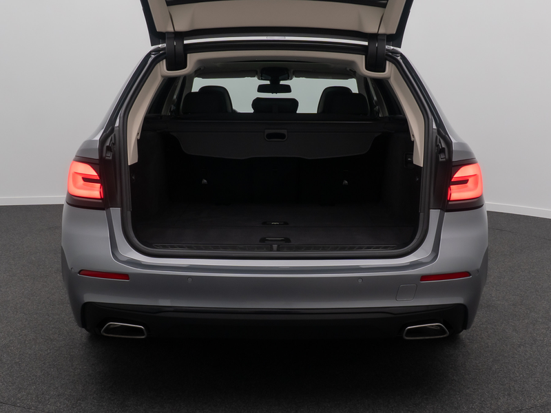 BMW 530 Panorama Laser HUD 360° DAB Leder Komfort — photo 14