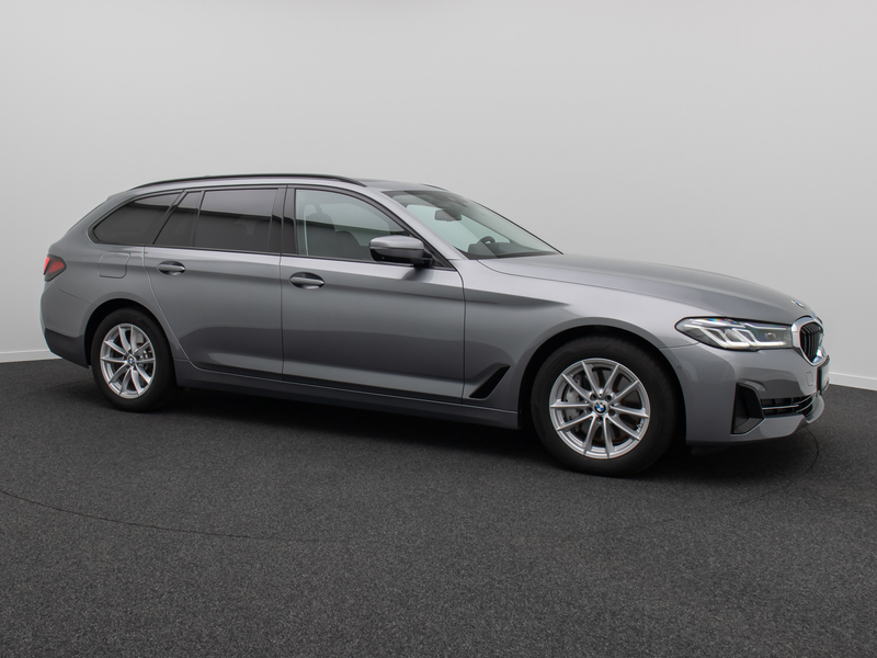 BMW 530 Panorama Laser HUD 360° DAB Leder Komfort — photo 4
