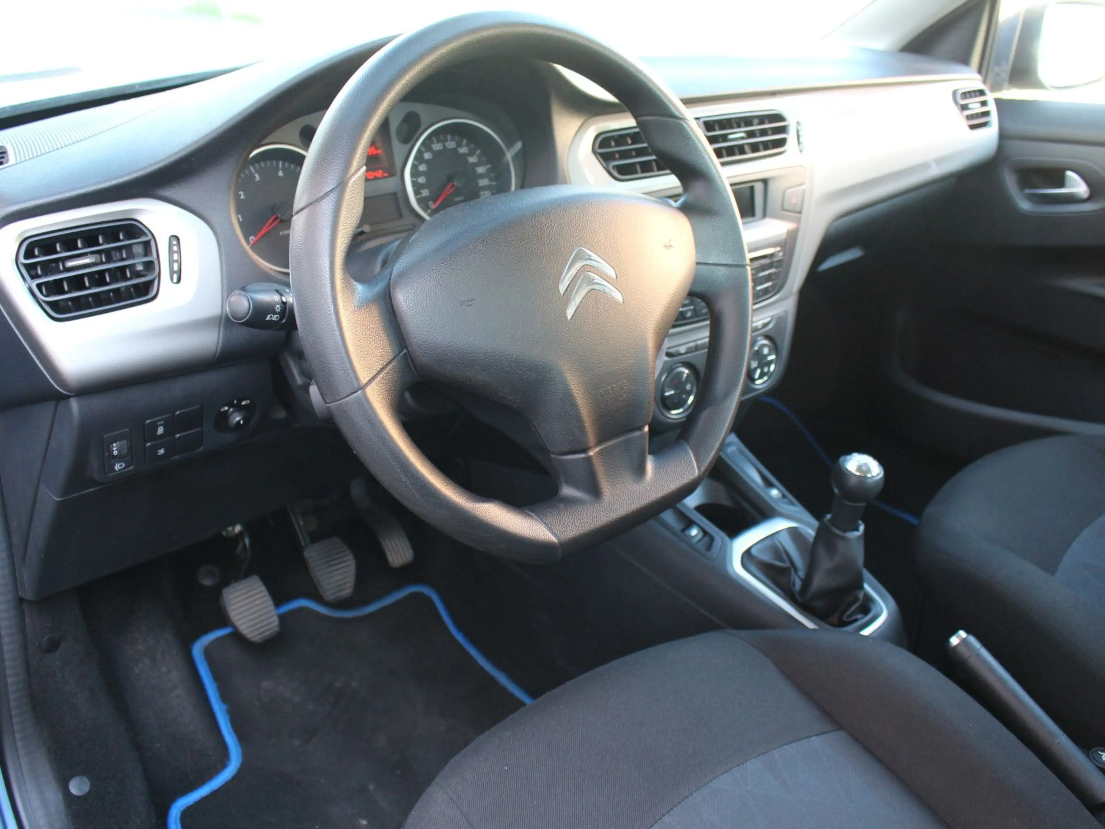 Citroen C-Elysée PureTech 82 Selection 1.2 Klima EFH ZV — photo 8