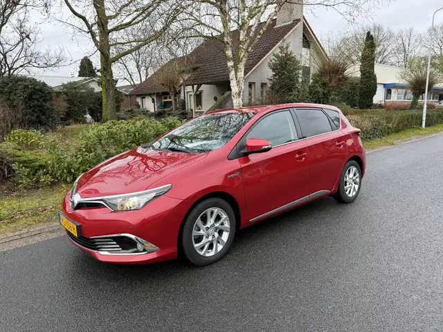 Toyota Auris 1.8 Hybrid 136PK Executive•Navi•Trekhaak