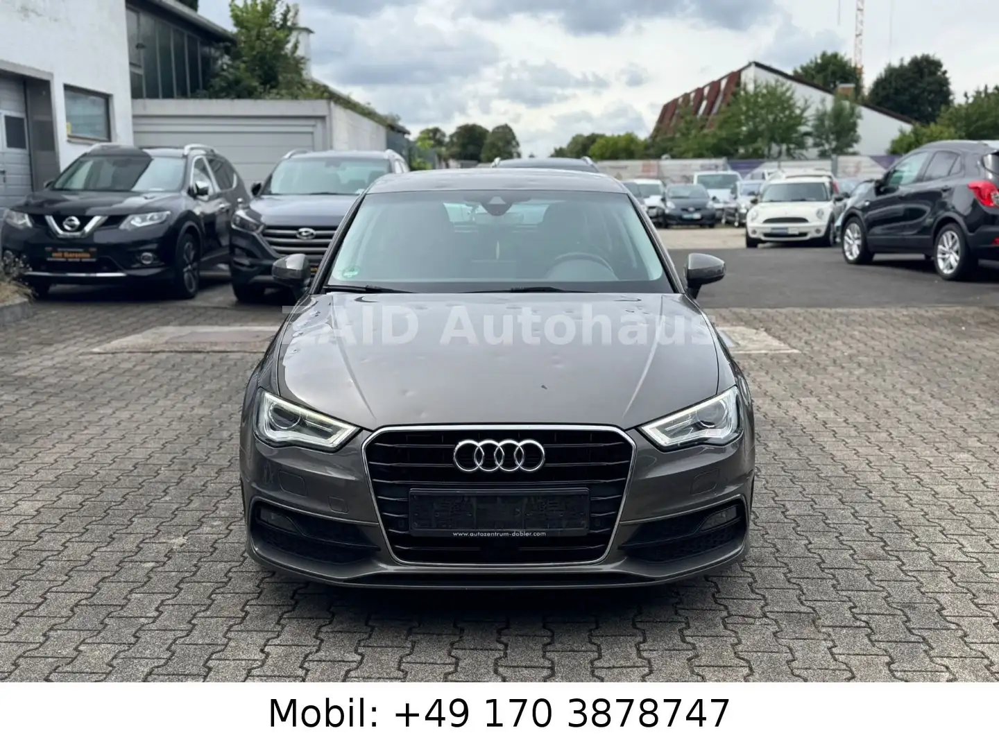 Audi A3 S LineSportback ambition*Aut*NAVI*PDC*LED*EU6 Grau - 2