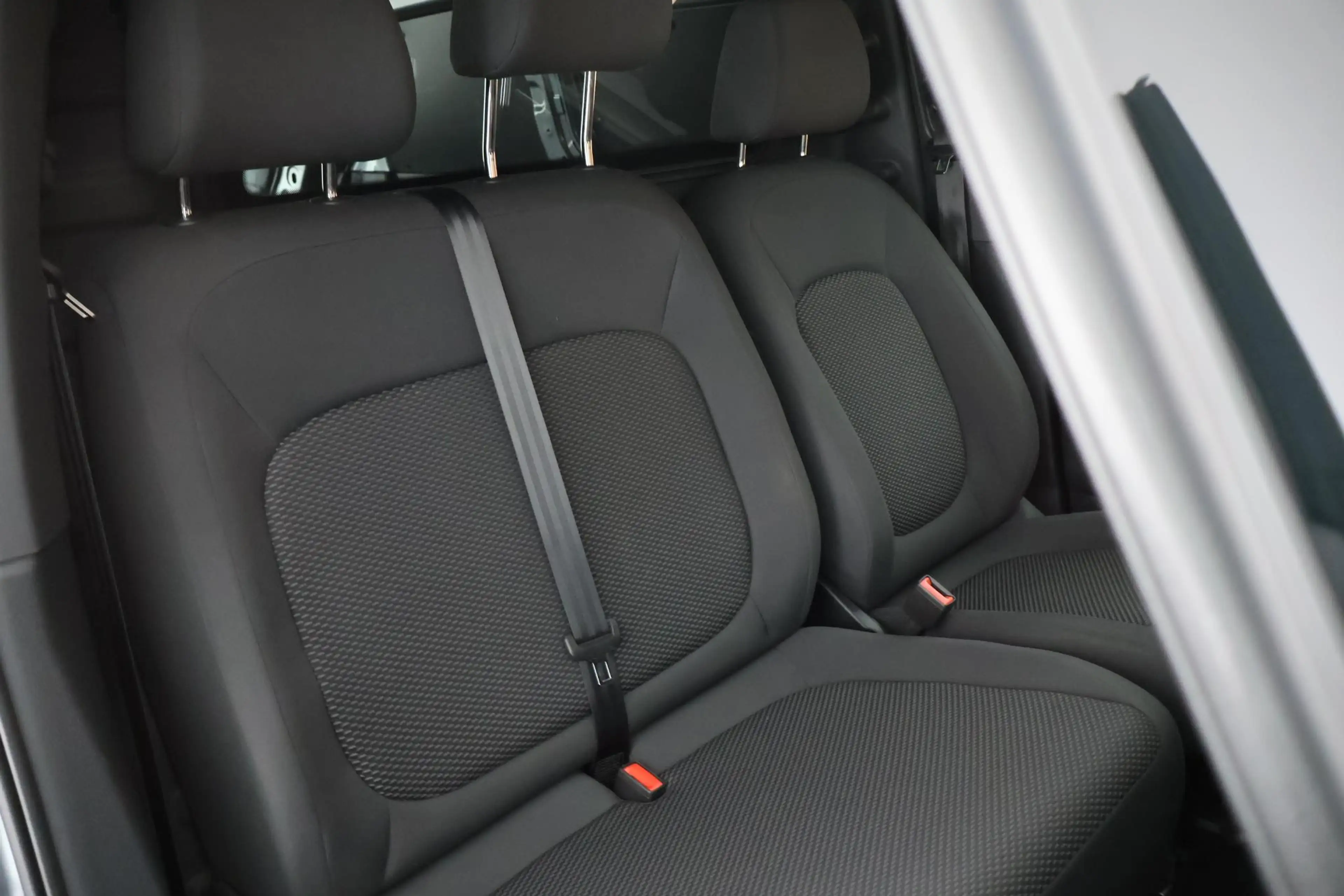 Volkswagen ID. Buzz Cargo 204pk 77 kWh Stoelverwarming Adaptive Cruise Camer — photo 3