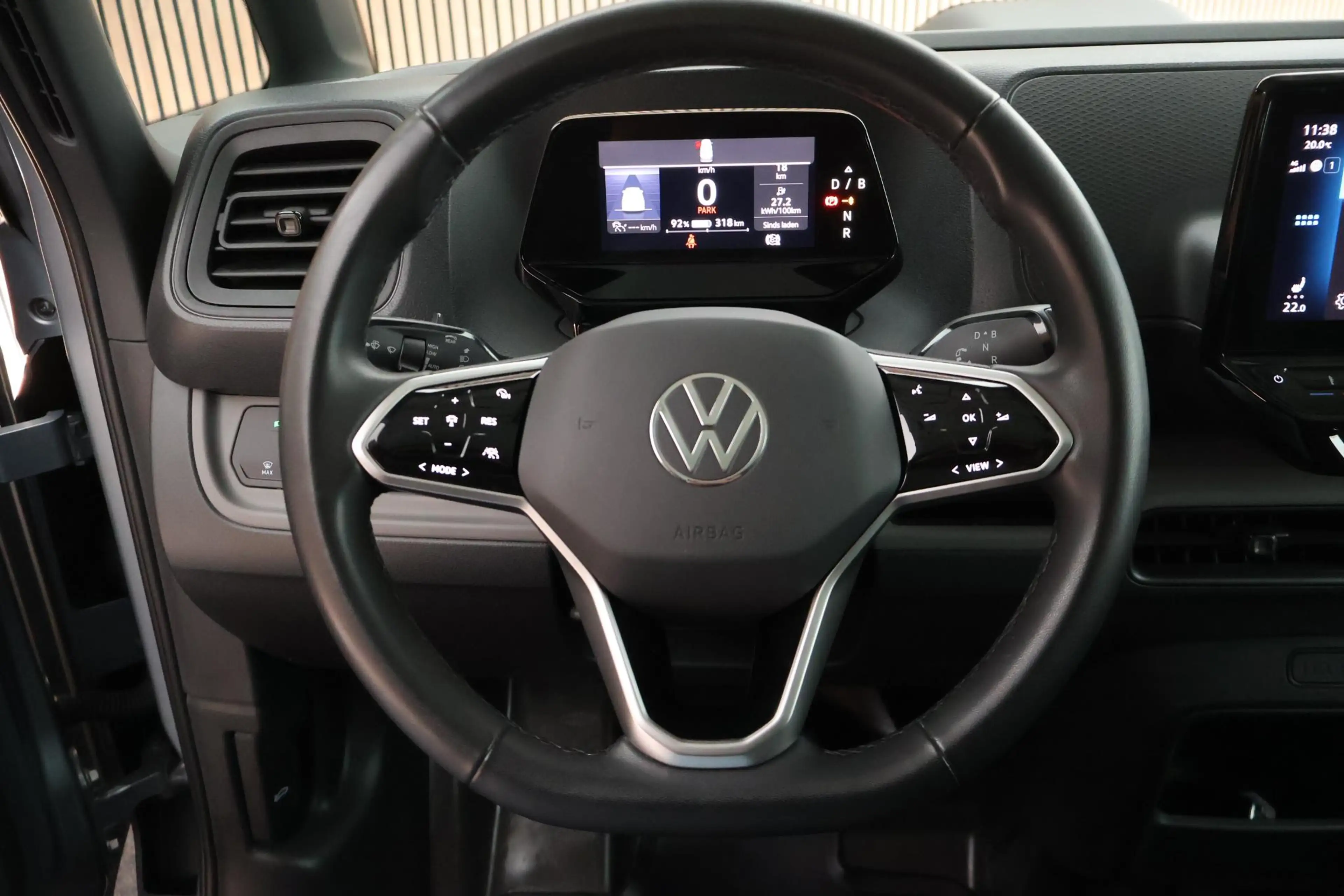 Volkswagen ID. Buzz Cargo 204pk 77 kWh Stoelverwarming Adaptive Cruise Camer — photo 17