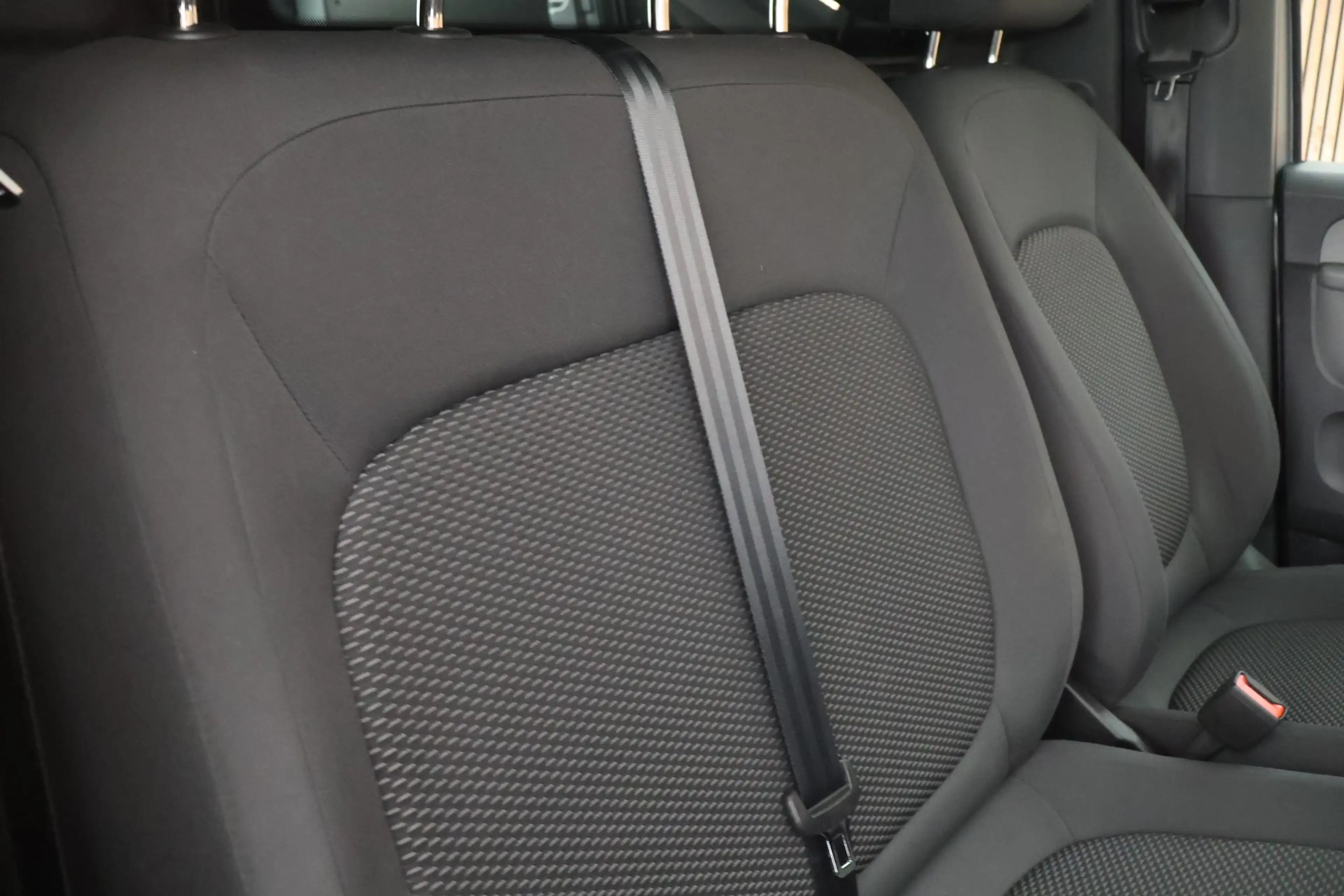 Volkswagen ID. Buzz Cargo 204pk 77 kWh Stoelverwarming Adaptive Cruise Camer — photo 39