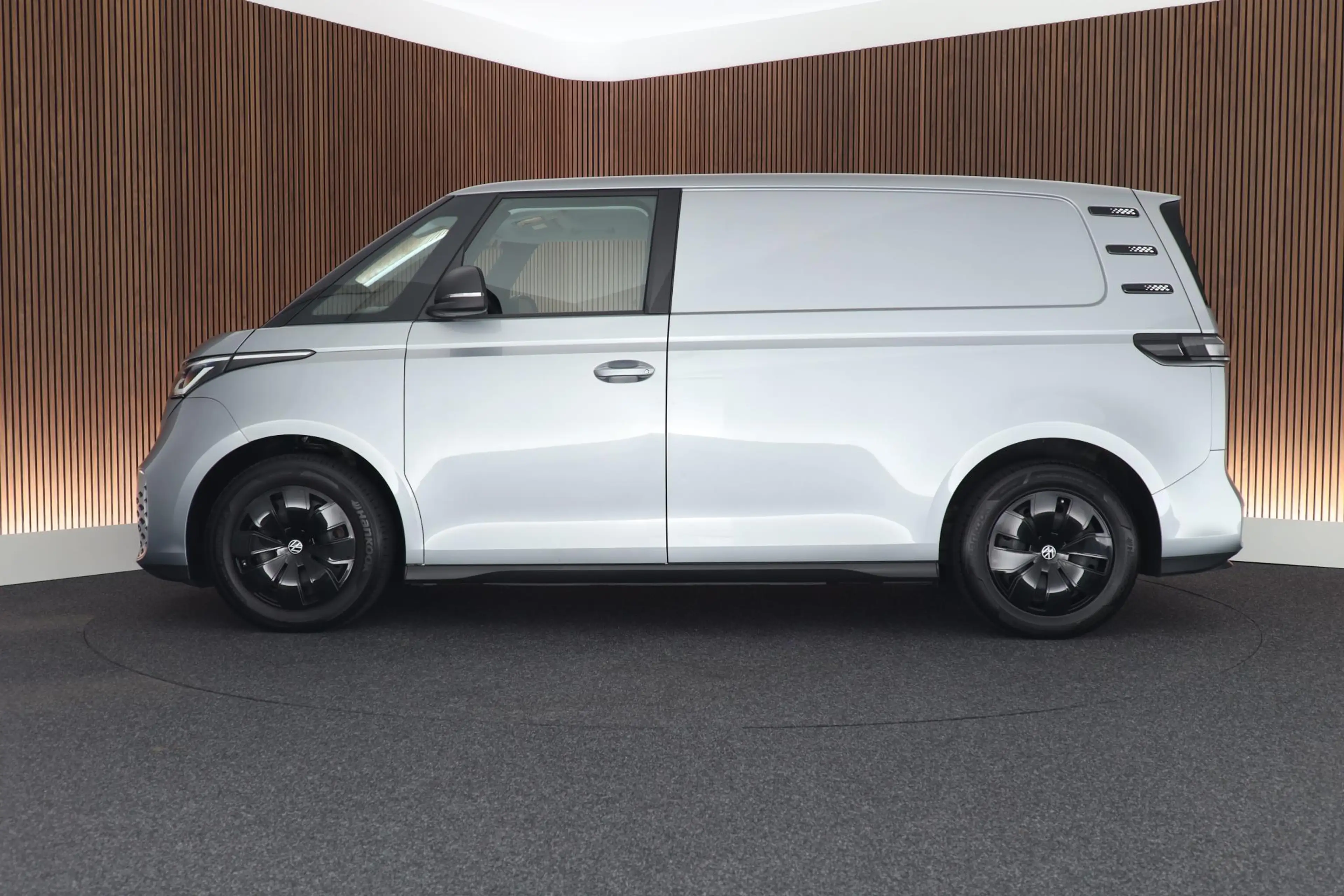 Volkswagen ID. Buzz Cargo 204pk 77 kWh Stoelverwarming Adaptive Cruise Camer — photo 7
