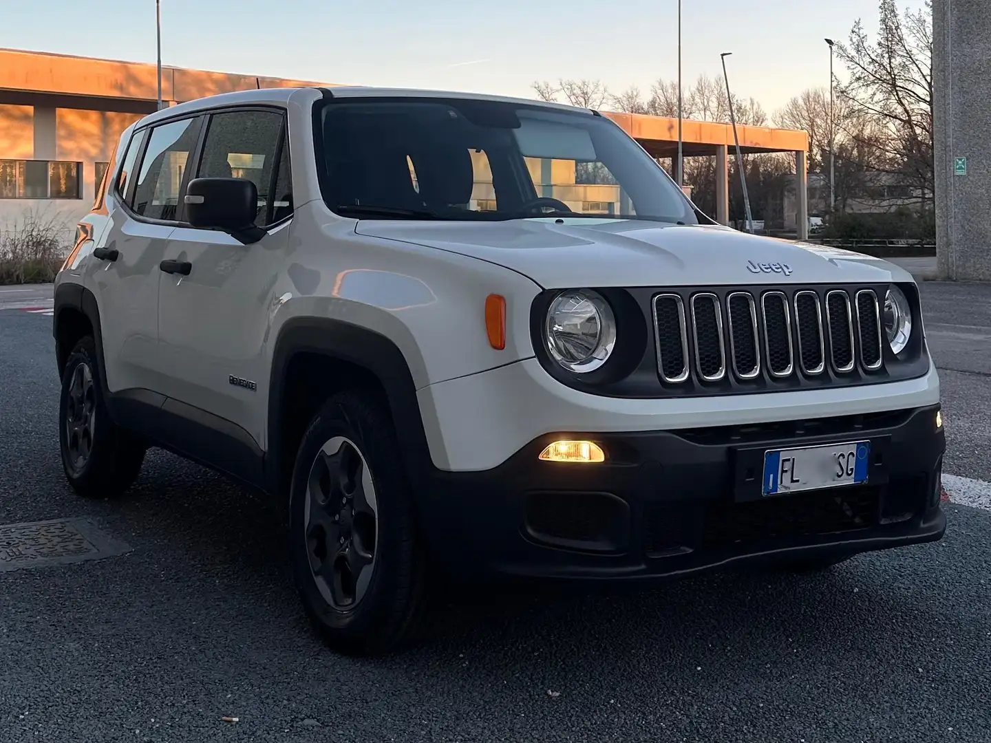 Jeep Renegade Renegade 2.0 mjt Sport 4wd 120cv Bianco - 2