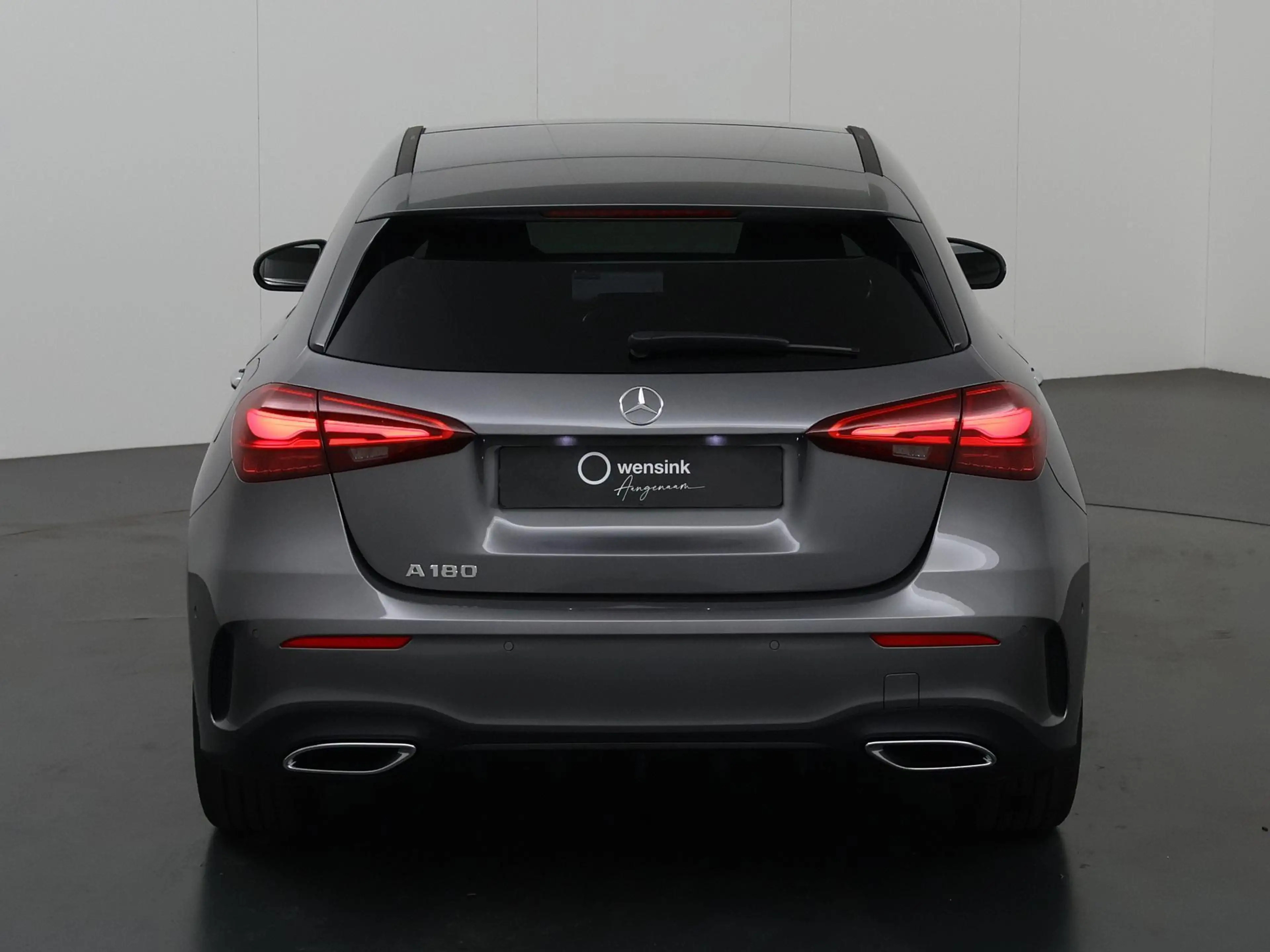 Mercedes-Benz A 180 Star Edition AMG Line | Night | Multibeam | Panora — photo 4