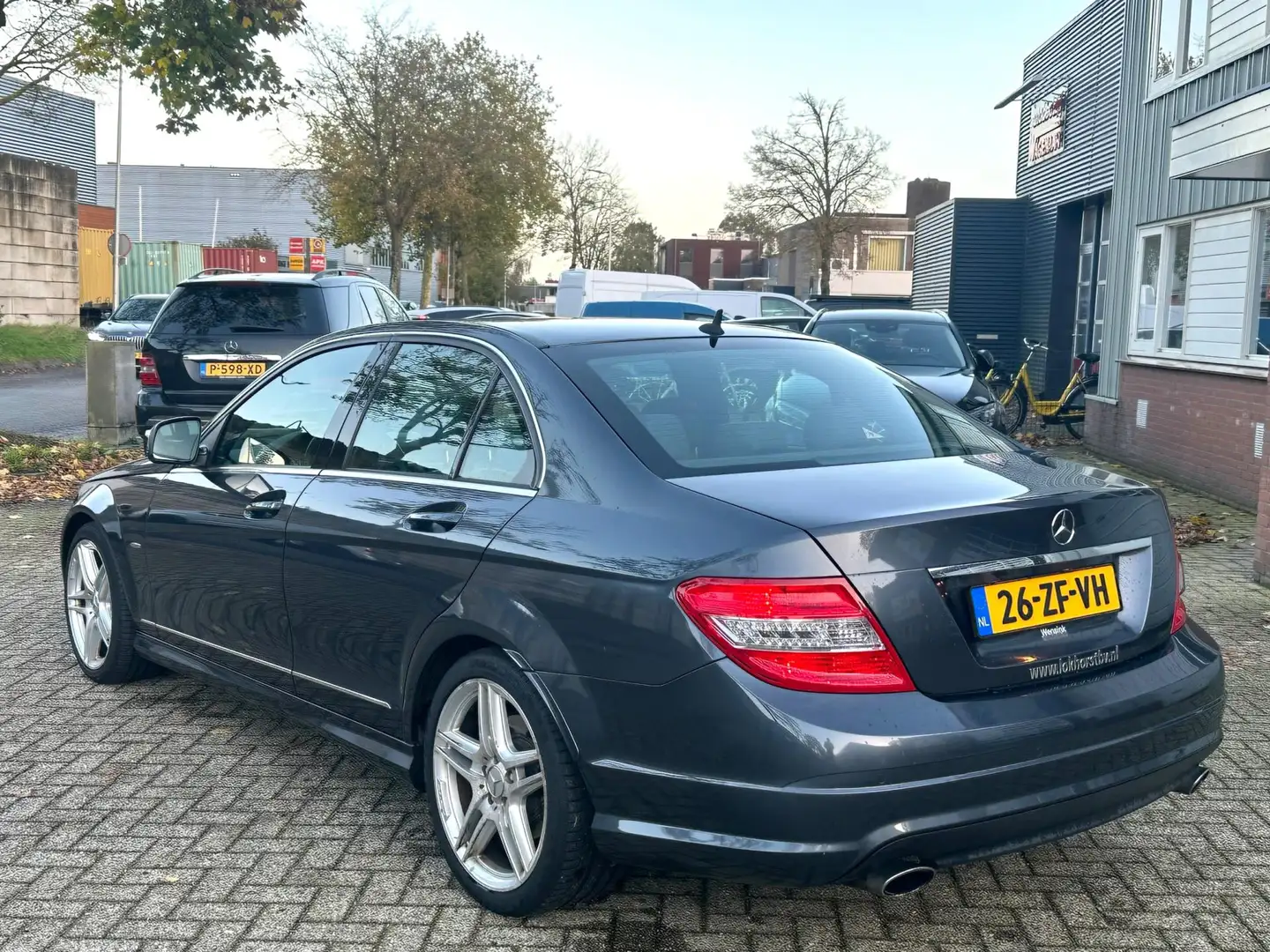Mercedes-Benz C 320 CDI Avantgarde eerste eigenaar Gris - 2