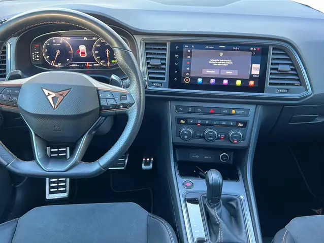 Cupra Ateca view 3