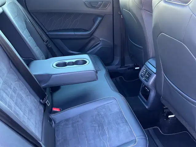 Cupra Ateca view 9