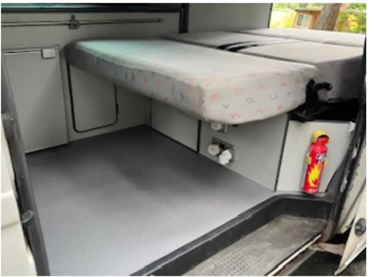 Volkswagen Transporter снимка Volkswagen Transporter